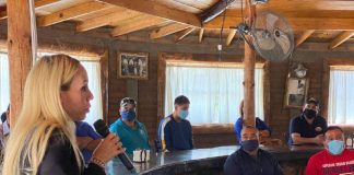 Escucha Brenda Ríos demandas de mujeres y yonkeros en Juárez