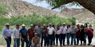 Exigen ciudadanos de Coyame a «El Capi» se les brinde servicios de energía y agua potable