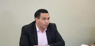 El senador Pérez Cuéllar celebra el anuncio hecho hoy por Televisa y Univisión