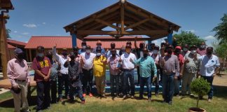 Taxistas de Nuevo Casas Grandes se suman al proyecto que encabeza Javier Mendoza