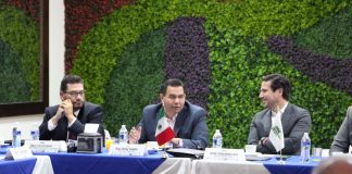 Se reúne Cruz Pérez Cuéllar alcalde electo, con el CCE