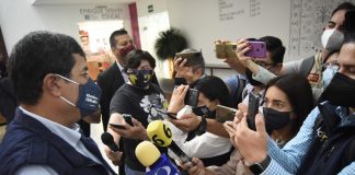 Gobernador da seguimiento a solicitud de apoyo financiero ante funcionarios federales