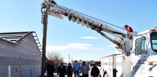 Encabeza alcaldesa de Ascensión arranque de obra de ampliación de red eléctrica en el sector Pereyra