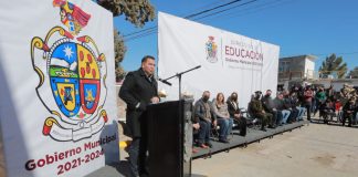 Conmemora Gobierno Municipal aniversario 105 de la Promulgación de la Constitución Mexicana en Samalayuca