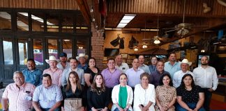 Acuerdan líder del PRI y alcaldes fortalecer la unidad del partido