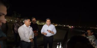 Enciende Presidente Municipal luminarias en Juan Pablo II
