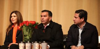 Recibe Presidente Municipal presea por encabezar un gobierno promotor de mujeres extraordinarias