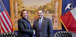 Se reúne gobernadora Maru Campos con congresistas texanos; fortalece relación con EU