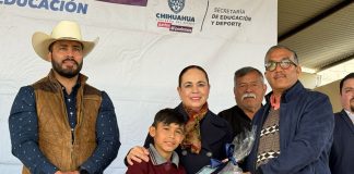 Continúa Estado con entrega de mobiliario y útiles a escuelas en los diferentes municipios