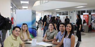 Participan 20 empresas en Feria de Estadías de la UPCH