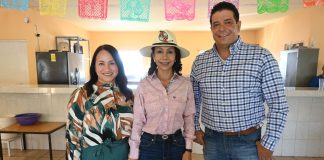 Recibe alcaldesa Ivonne De La Hoya a personal del Banco de Alimentos de ciudad Juárez