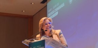 Presenta Maru Campos proyecto con CFE para garantizar suministro eléctrico en Chihuahua y Ciudad Juárez