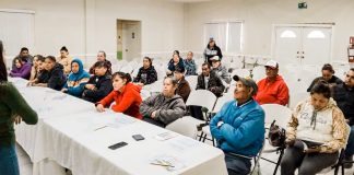 Capacita DIF de NCG a beneficiarios del programa alimentario para jefes y jefas de familia