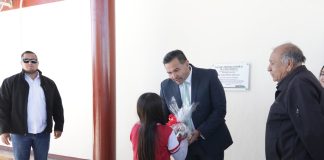 El alcalde Cruz Pérez Cuéllar entrega rehabilitación de la Escuela Primaria Dr. Gabino Barreda