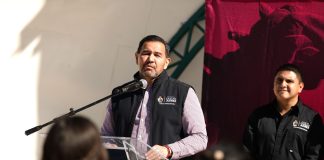 Entrega el presidente Pérez Cuéllar teatro acústico al Colegio de Bachilleres 7