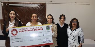 Presidenta de NCG Edith Escárcega, entrega vales de gas LP a 20 instituciones educativas