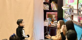 Asiste presidenta municipal Edith Escárcega a presentación de obra de teatro guiñol en preescolar