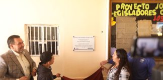 Entrega presidente Cruz Pérez Cuéllar rehabilitación de la Secundaria Técnica 41