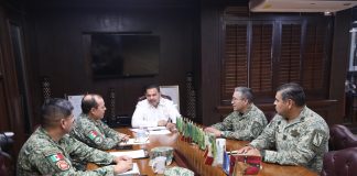Presidente Cruz Pérez Cuéllar recibe visita de cortesía del comandante de la Quinta Zona Militar