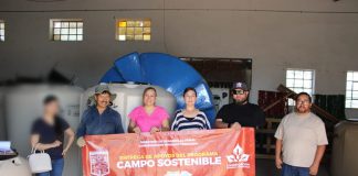 Presidenta Edith Escárcega entrega 29 tinacos más para mitigar el desabasto de agua en los hogares de NCG